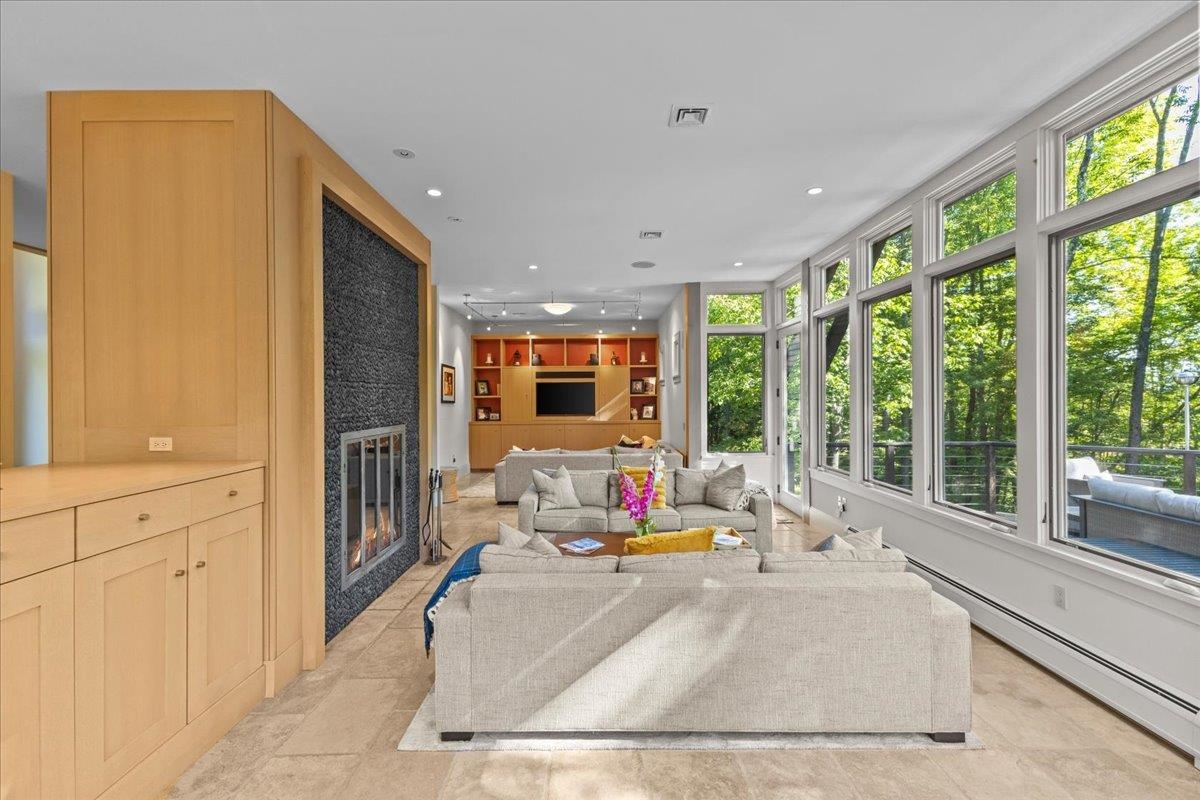 961 Little River Farm Road