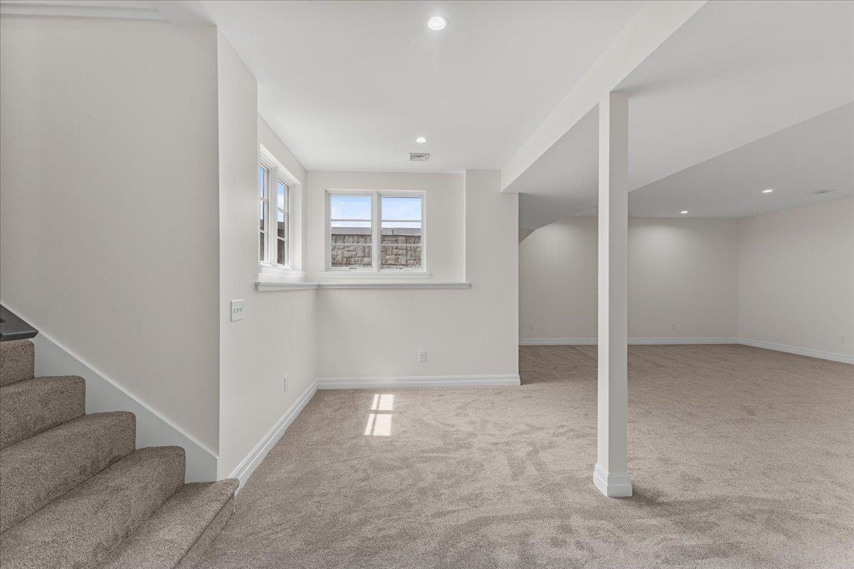 24 River's Edge Lane Unit: 2