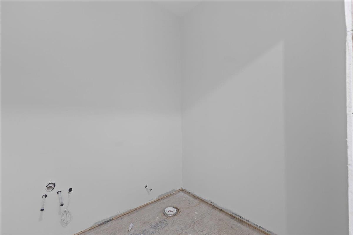 24 River's Edge Lane Unit: 2