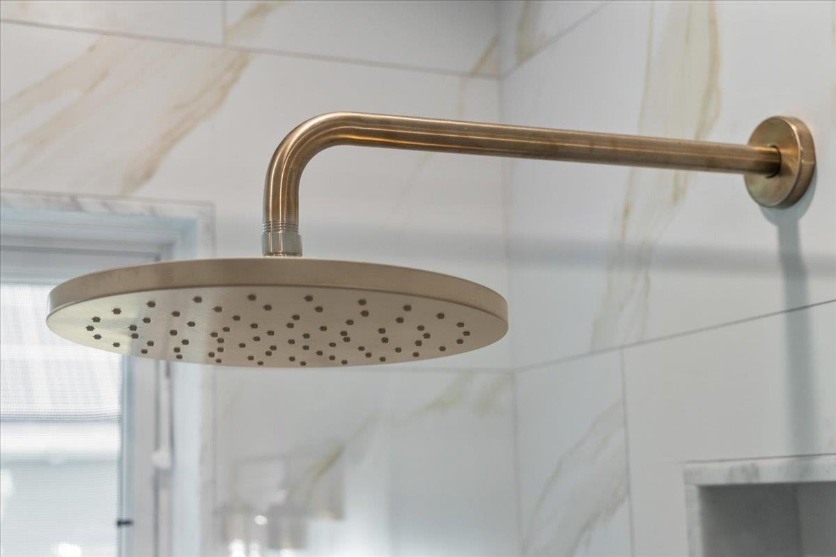 24 River's Edge Lane Unit: 2