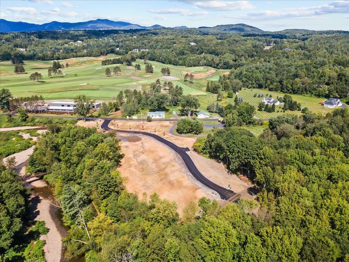 24 River's Edge Lane Unit: 2