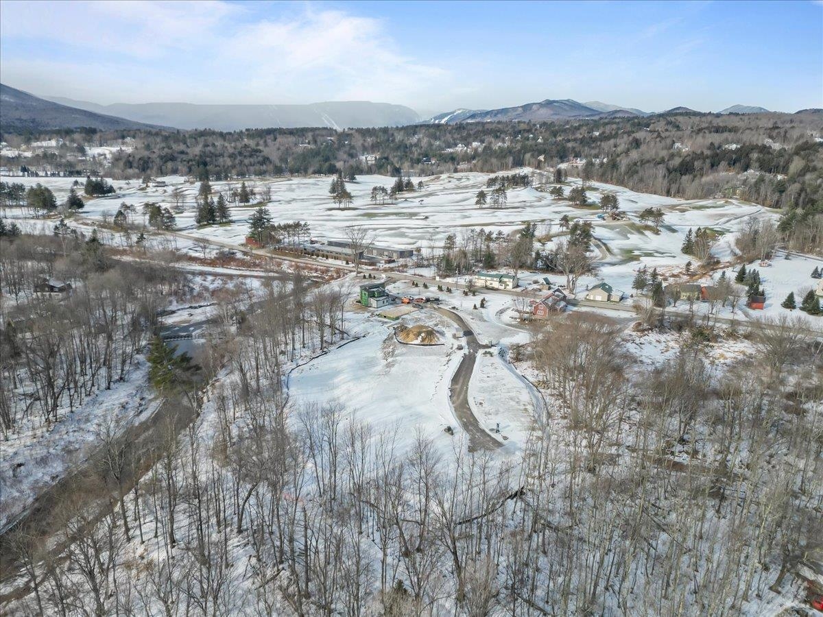 24 River's Edge Lane Unit: 2