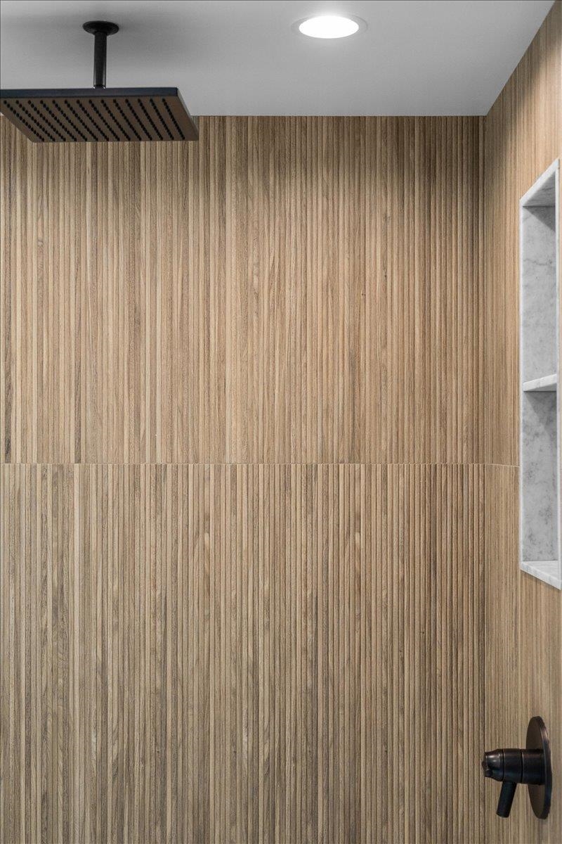 24 River's Edge Lane Unit: 2