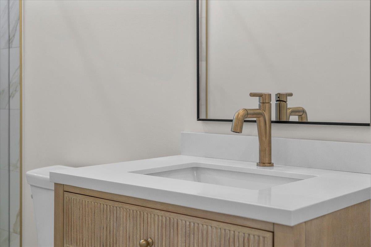 24 River's Edge Lane Unit: 2