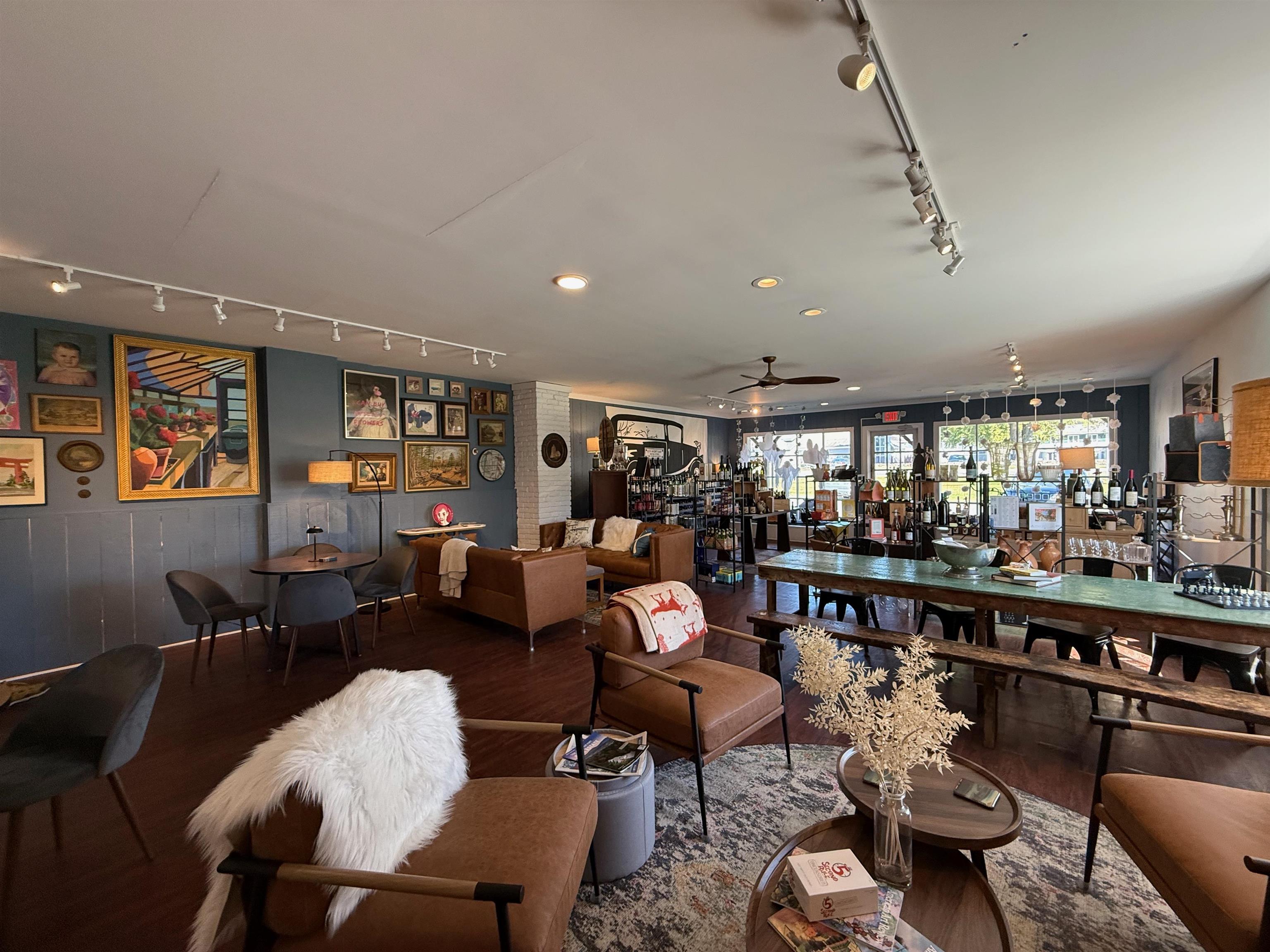 1799 Mountain Road Unit: 1