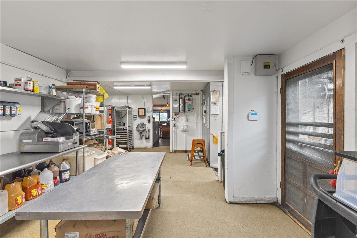 454 Mountain Road Unit: 2 & 3