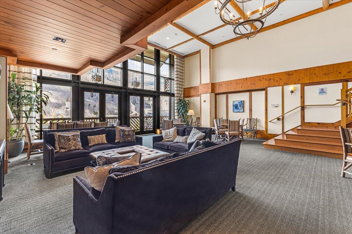 7412 Mountain Road Unit: 403 04-046