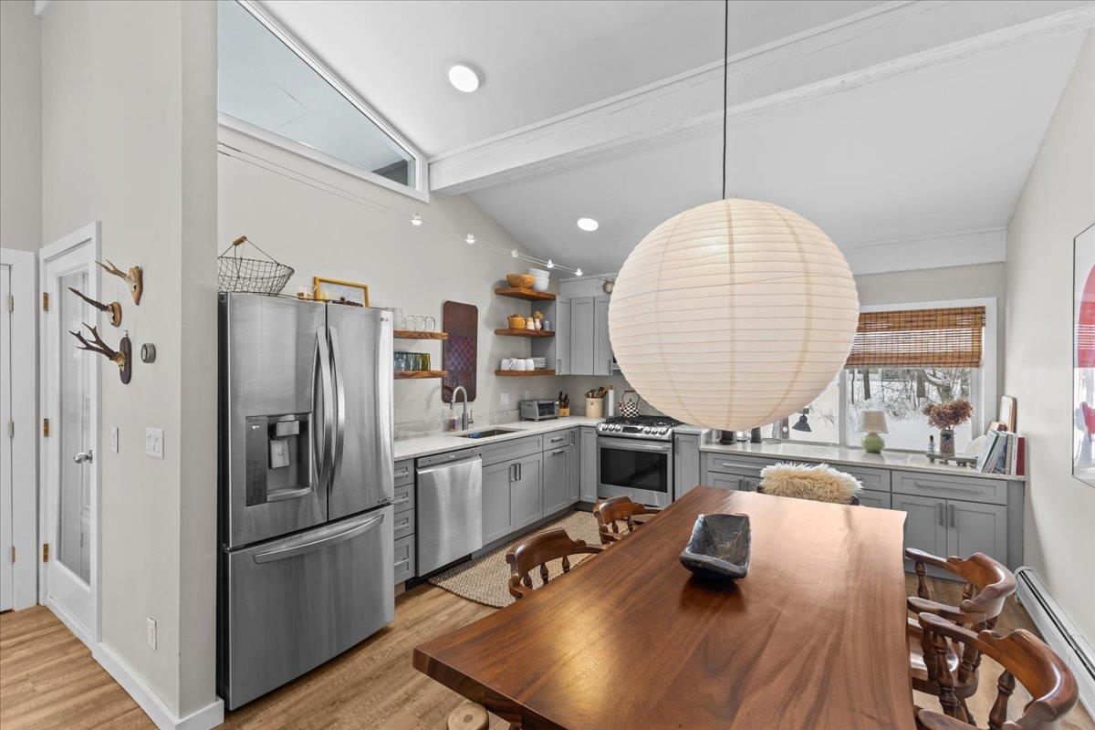 51 Tollhouse Lane Unit: 6A