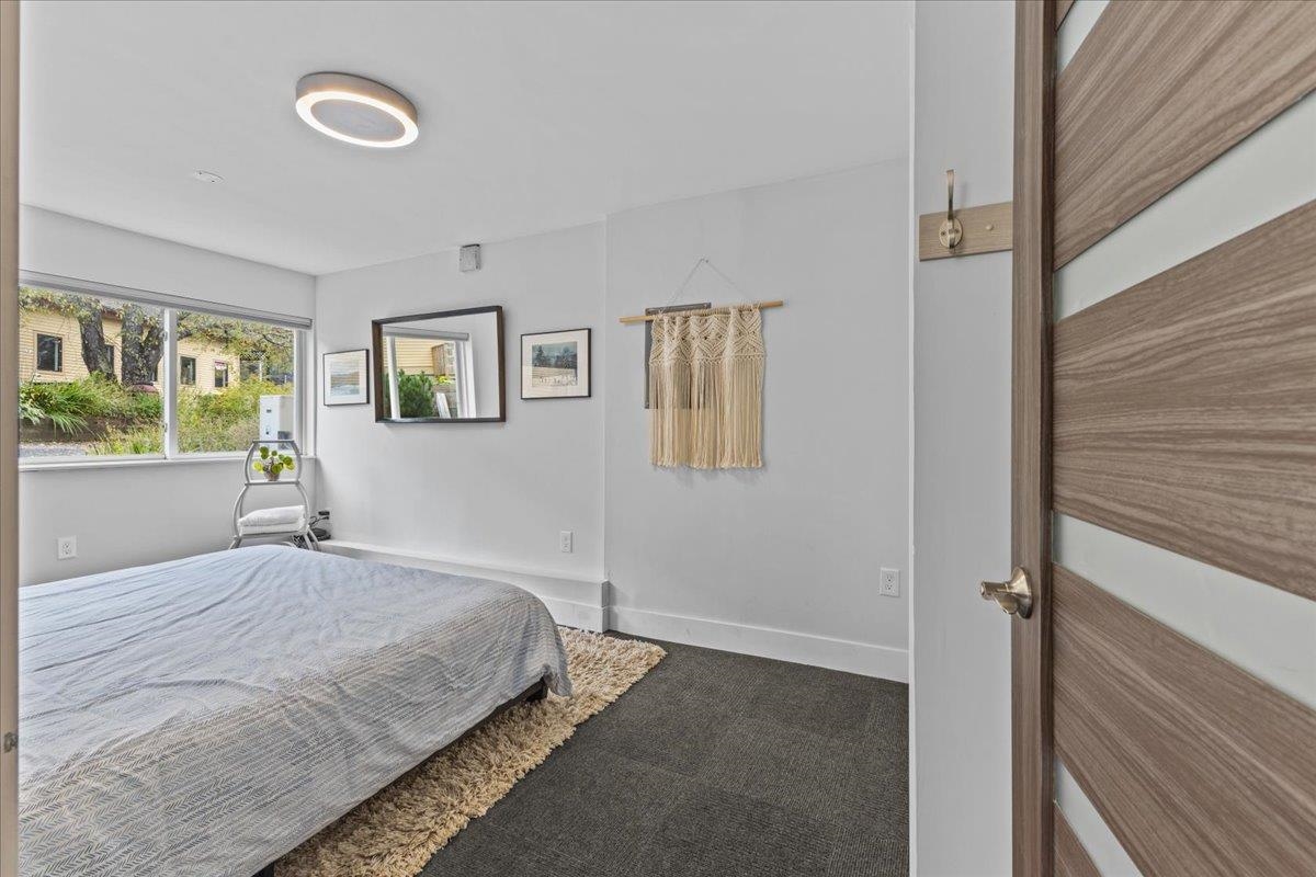 454 Mountain Road Unit: 8