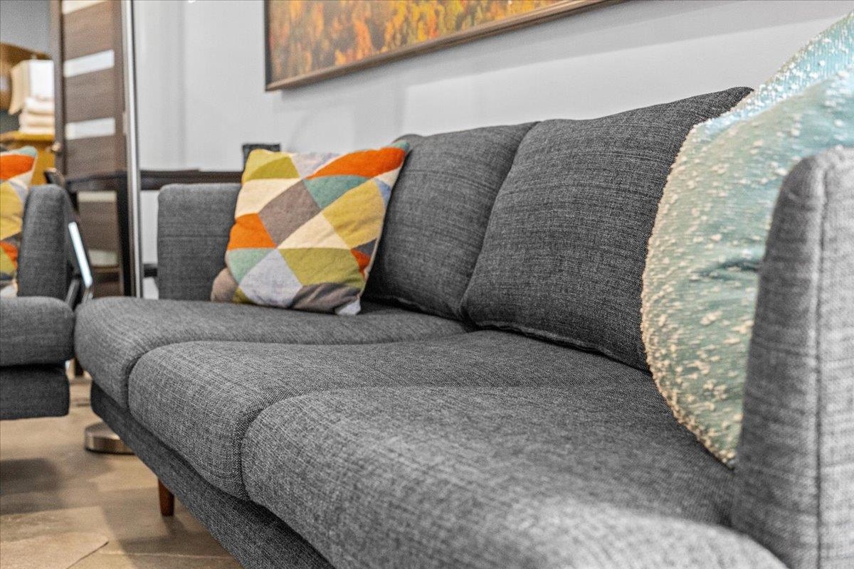 454 Mountain Road Unit: 8