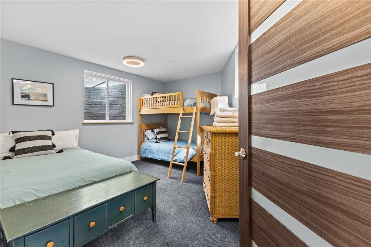 454 Mountain Road Unit: 8