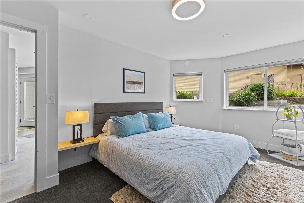 454 Mountain Road Unit: 8