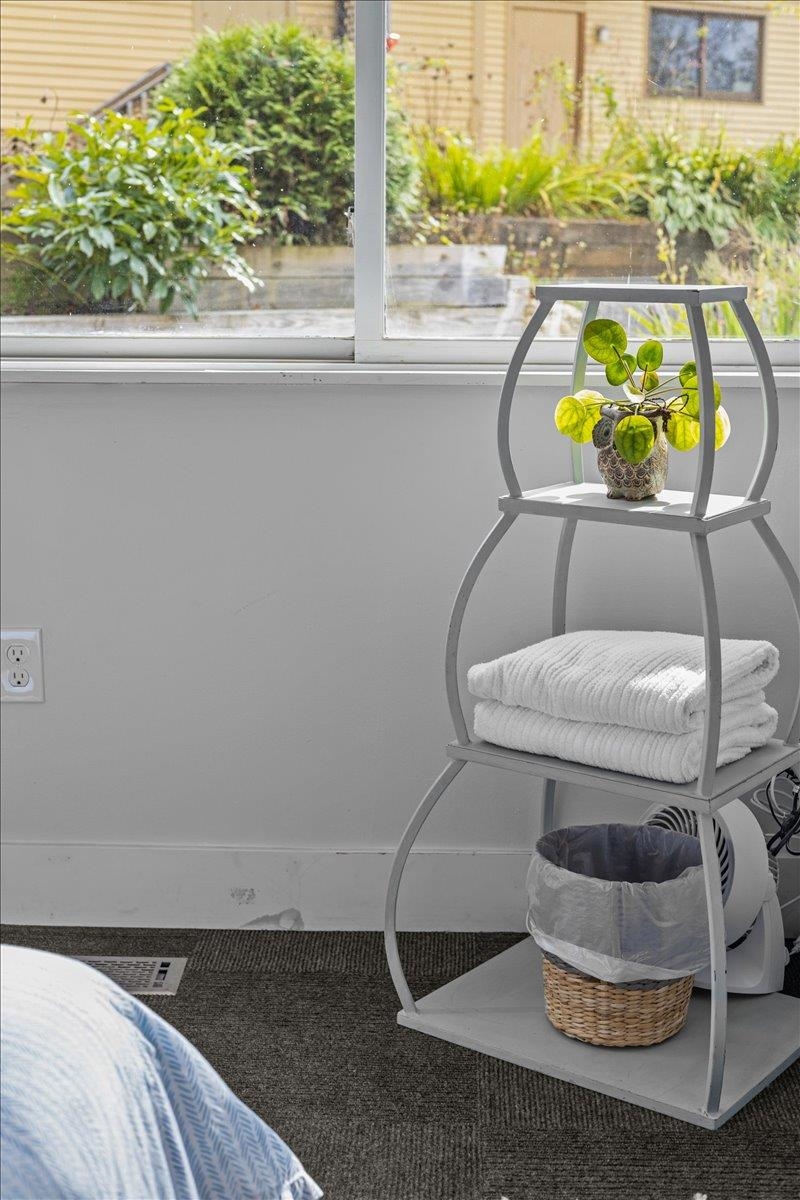 454 Mountain Road Unit: 8