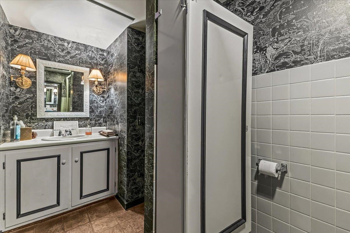 4182 Waterbury-Stowe Road