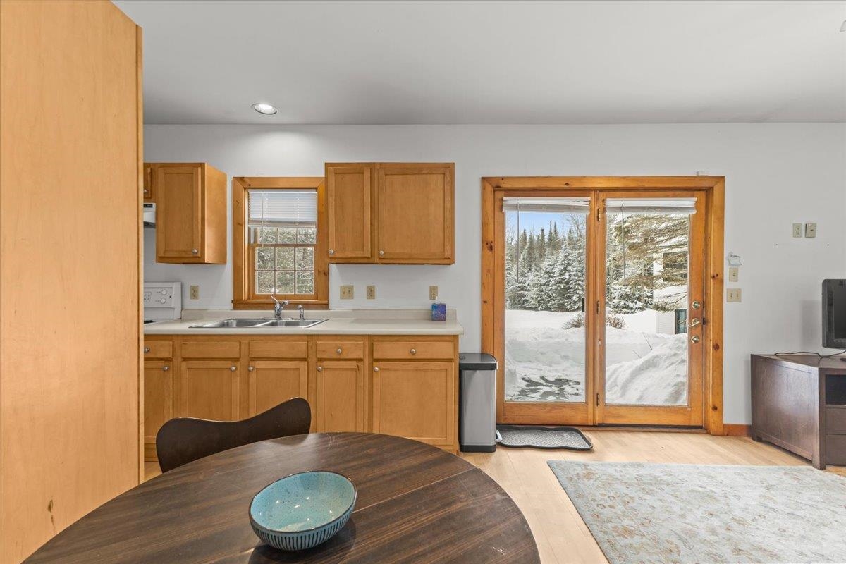 187 Lower Moulton Lane