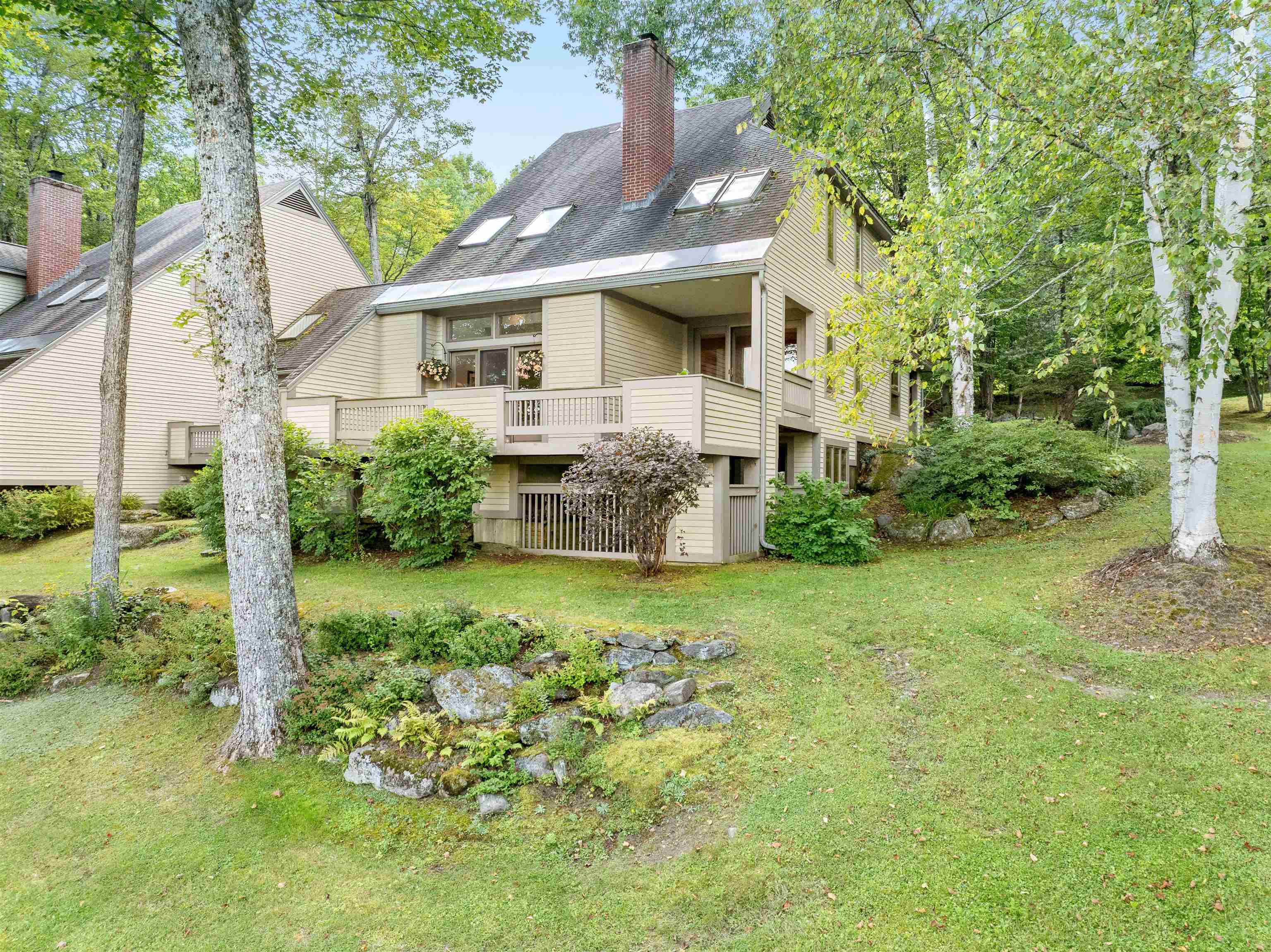 1171 Brook Road Unit: 14