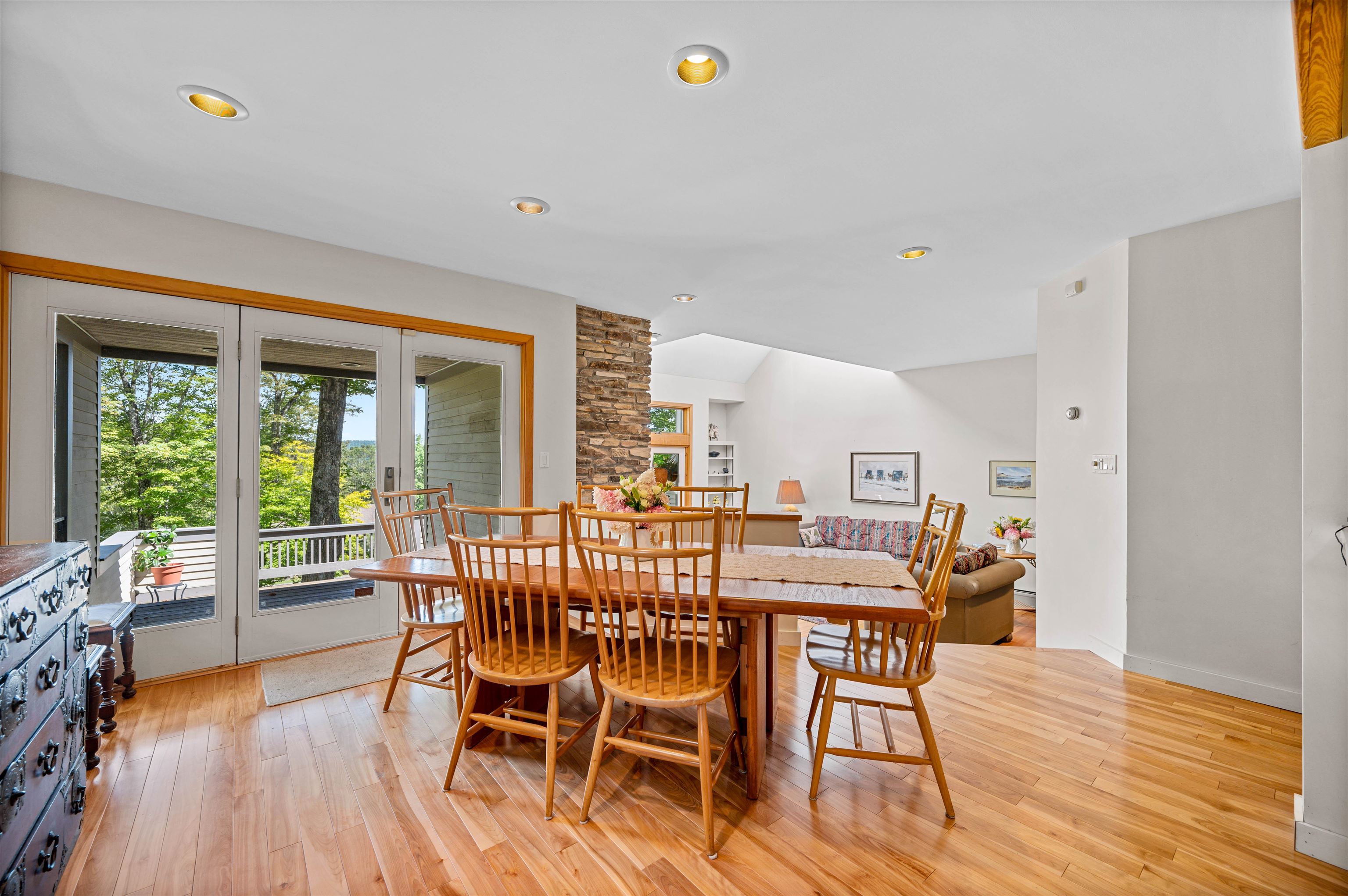 1171 Brook Road Unit: 14