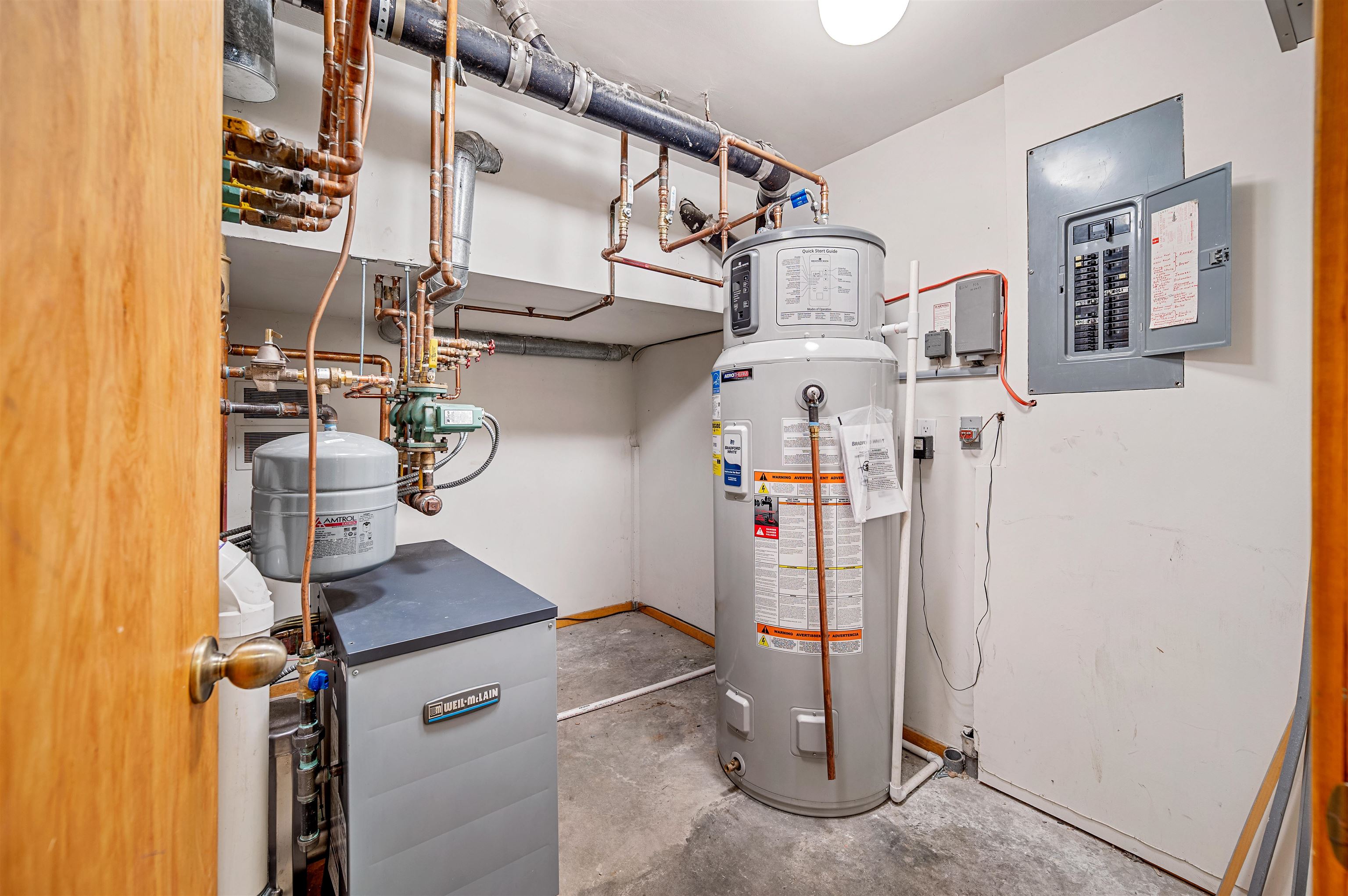 1171 Brook Road Unit: 14