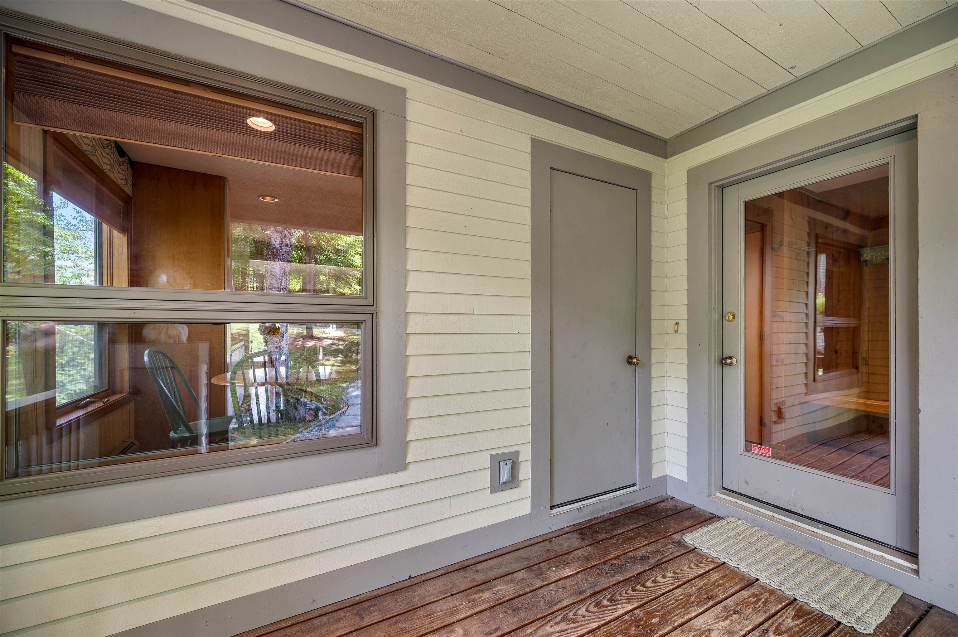 1171 Brook Road Unit: 14