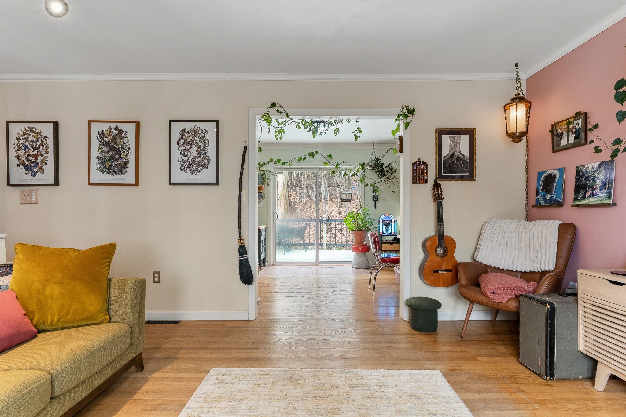 53 Sandhill Road