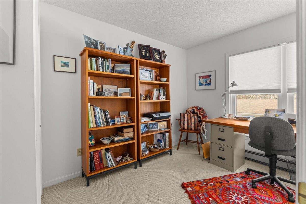 105 Acorn Drive Unit: 105