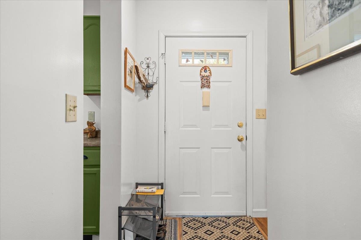 105 Acorn Drive Unit: 105