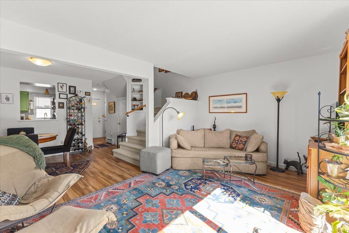 105 Acorn Drive Unit: 105