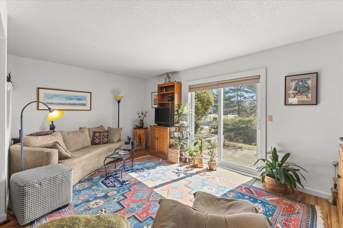 105 Acorn Drive Unit: 105
