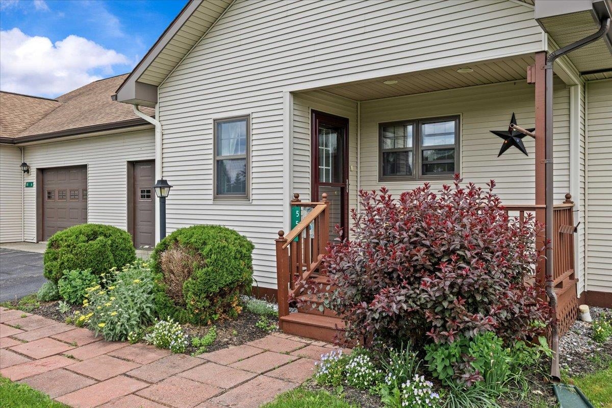 55 Jersey Way Unit: B10