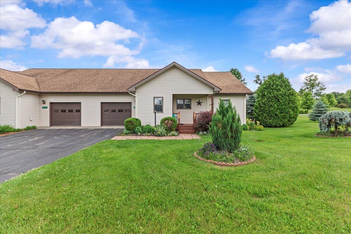 55 Jersey Way Unit: B10