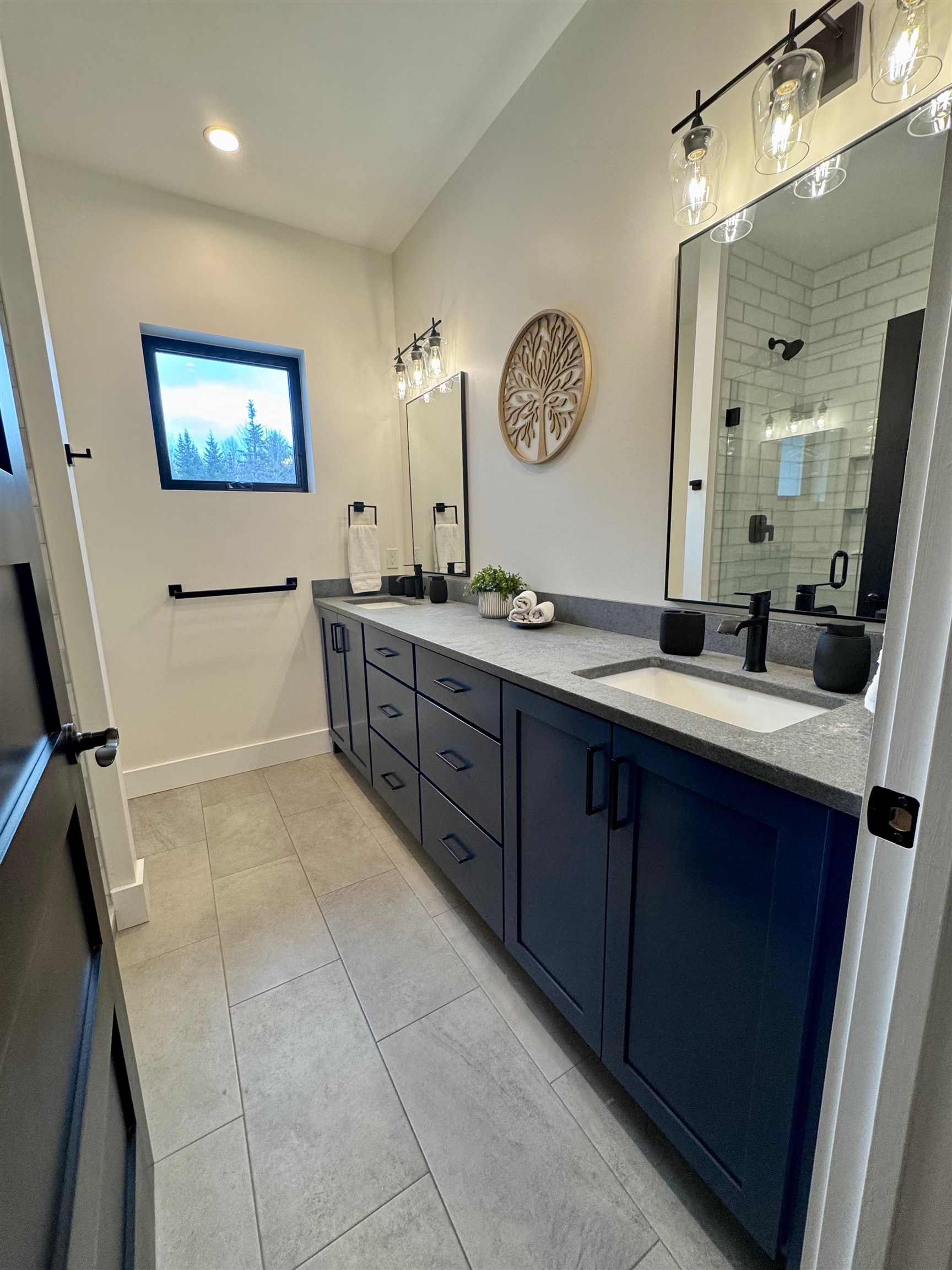 195 Elmore Mountain Road