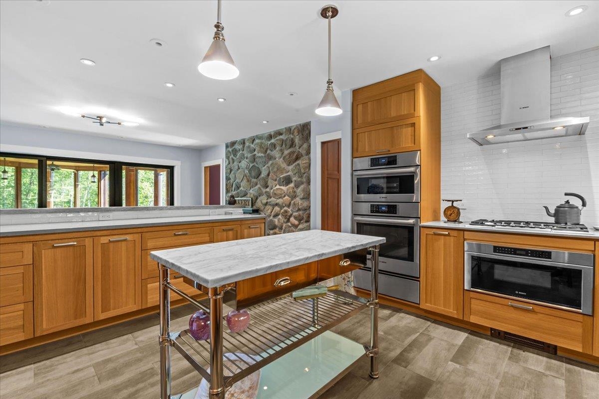 71 Sterling Ridge Road
