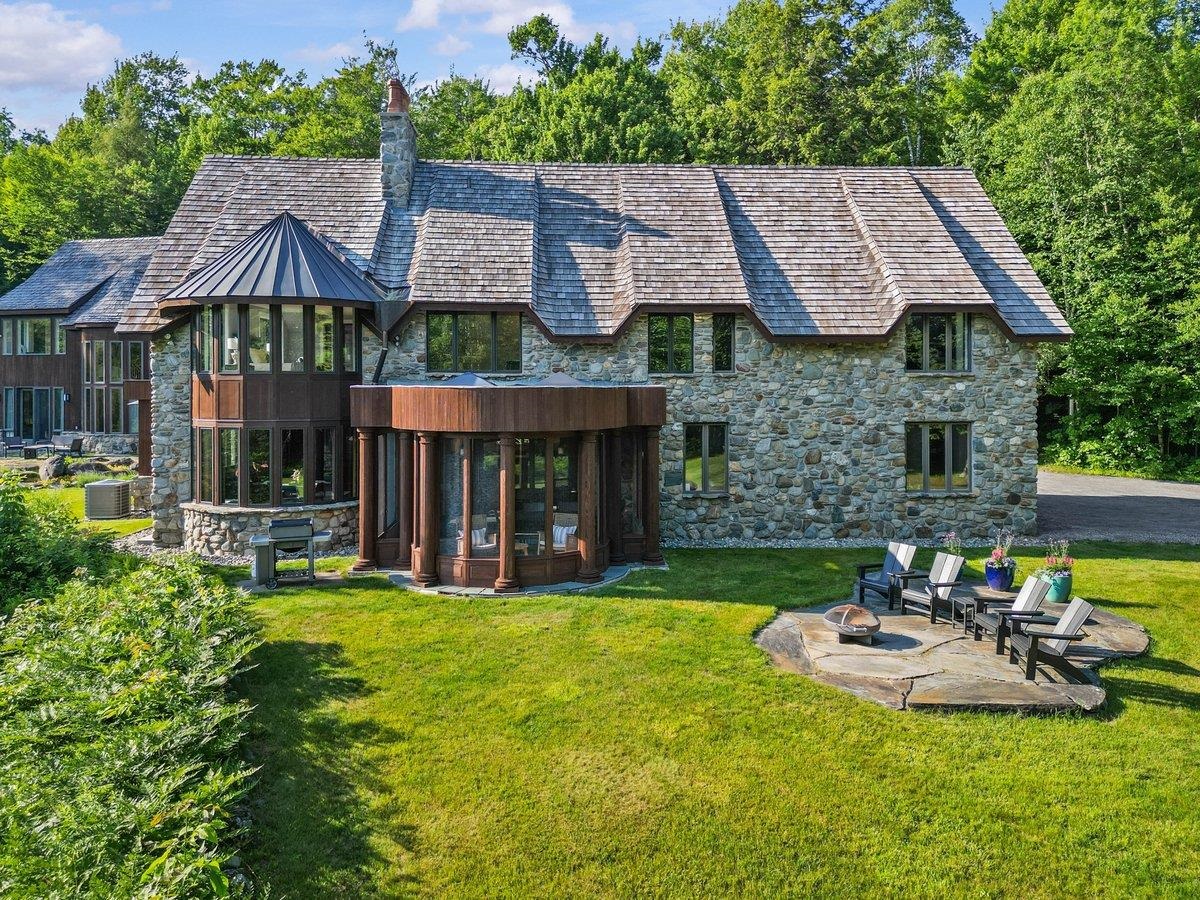 71 Sterling Ridge Road