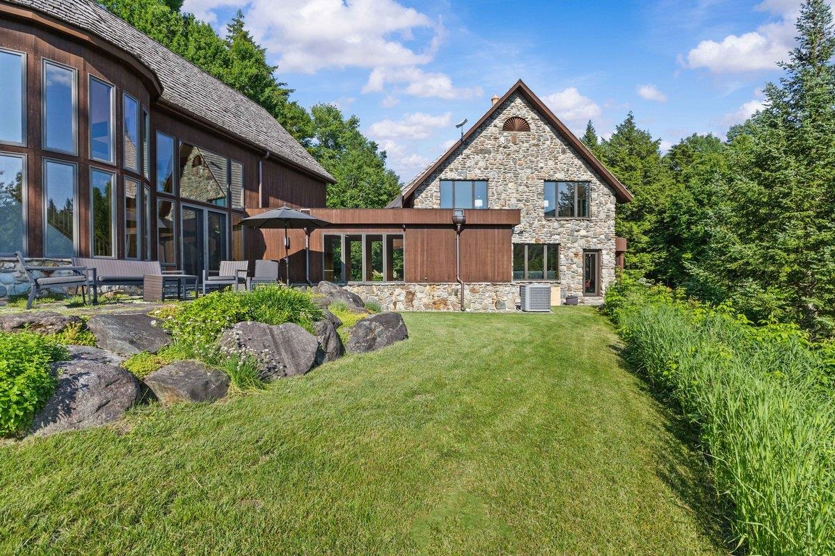 71 Sterling Ridge Road