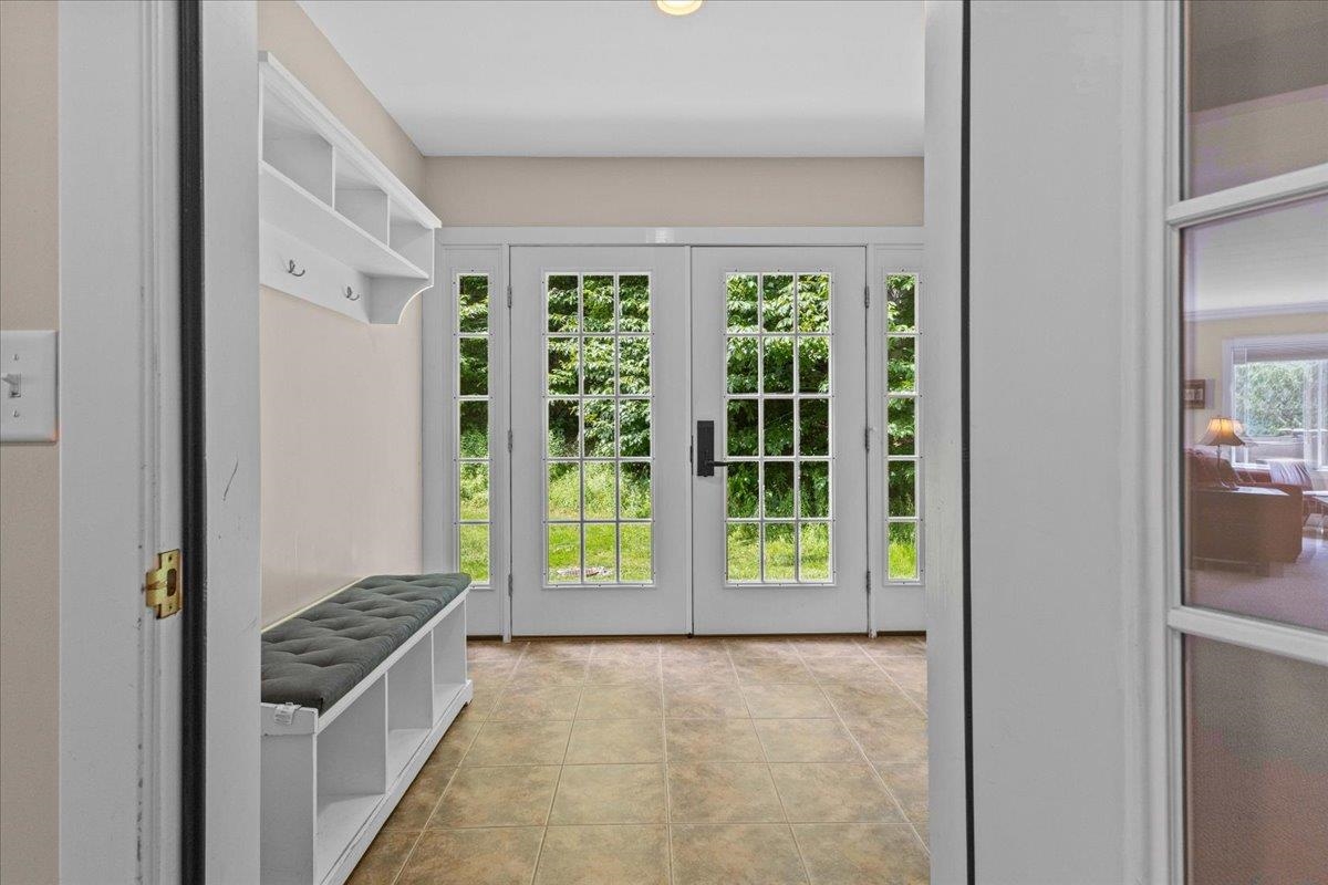 654 Topnotch Drive Unit: 654B