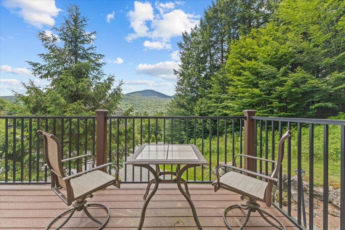 654 Topnotch Drive Unit: 654B