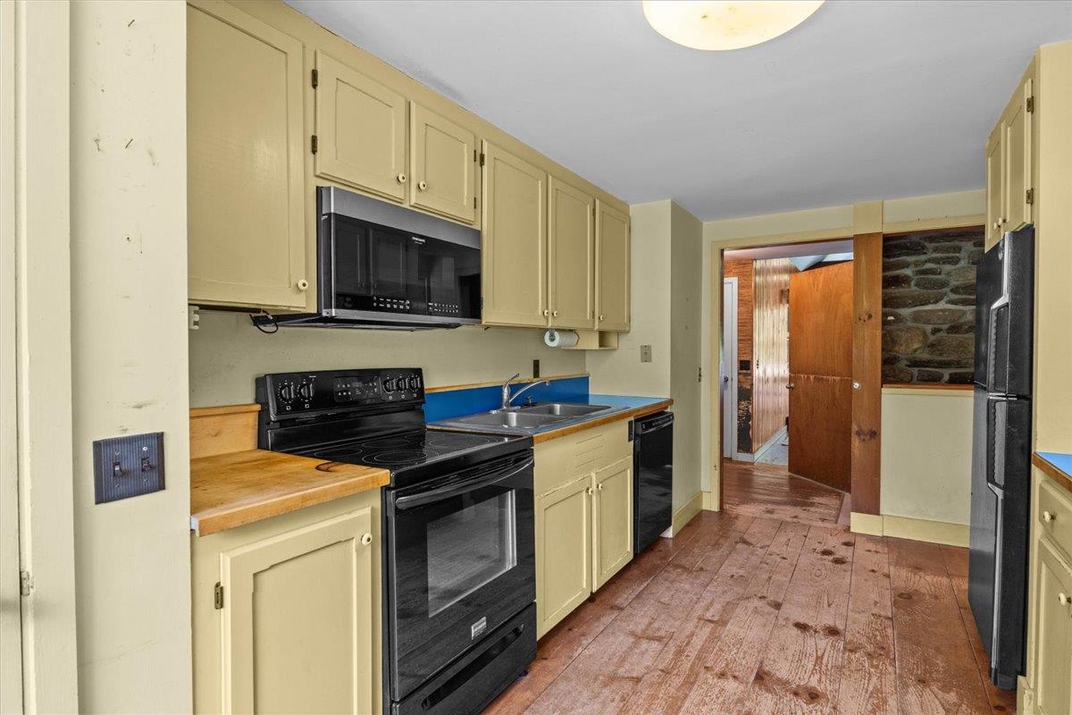 765 Upper Hollow Road