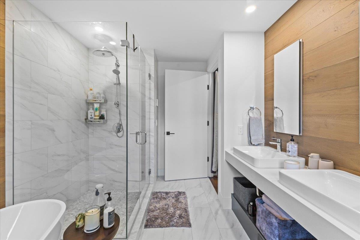 103 Wildewood Lane Unit: #2