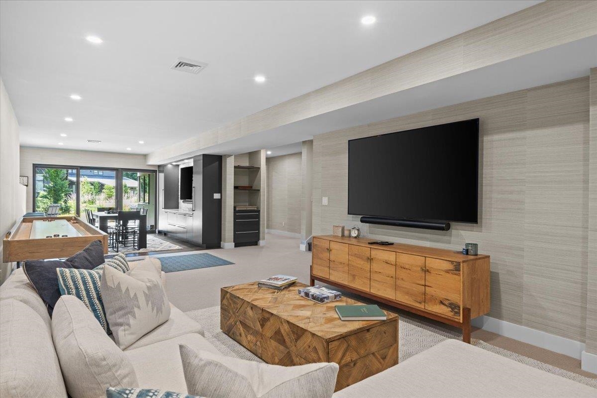 103 Wildewood Lane Unit: #2