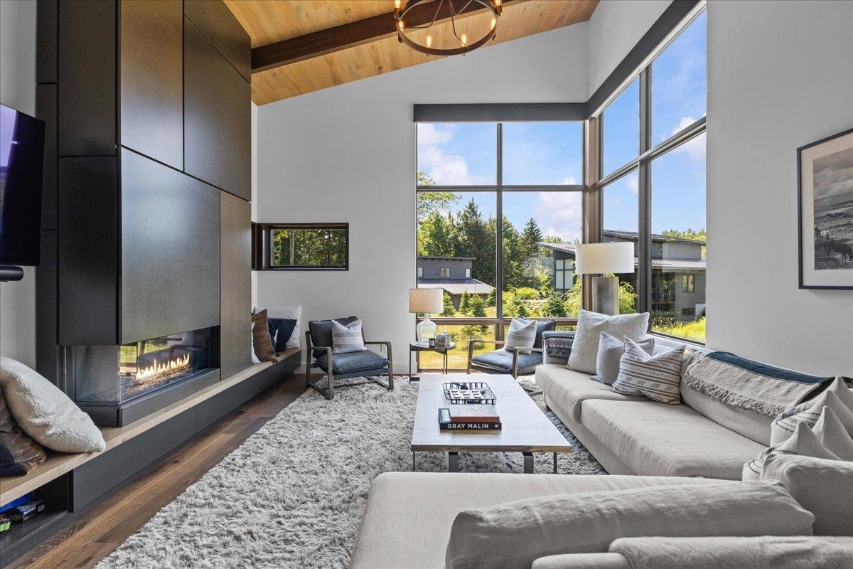 103 Wildewood Lane Unit: #2
