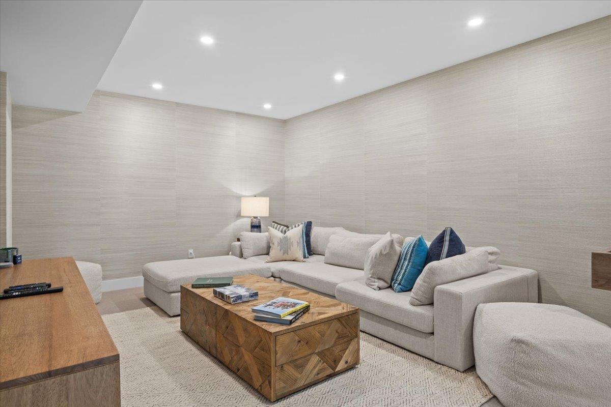 103 Wildewood Lane Unit: #2