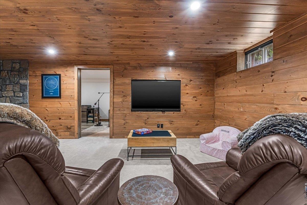 377 Elmore Mtn Road
