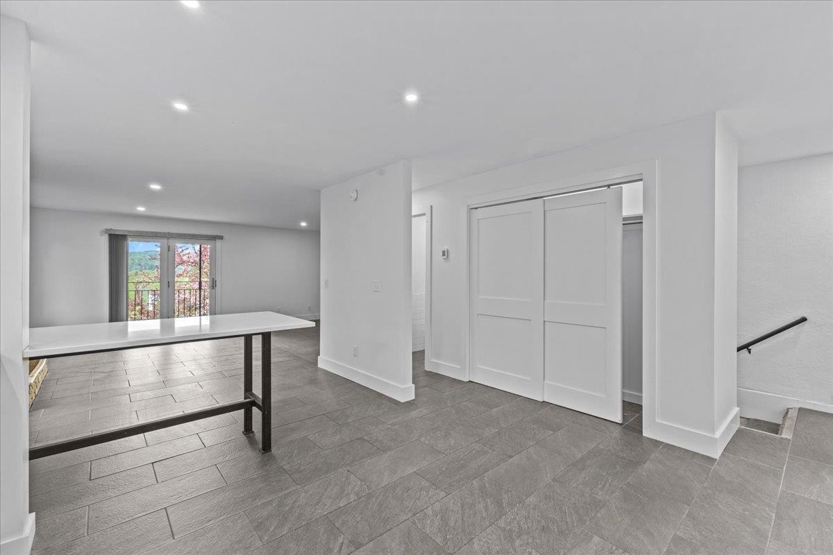 60 Snowdrift Lane Unit: C4
