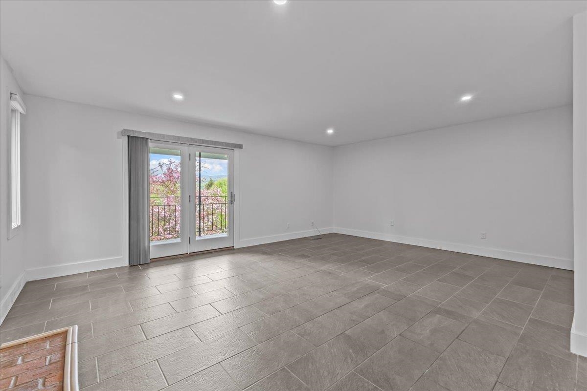 60 Snowdrift Lane Unit: C4