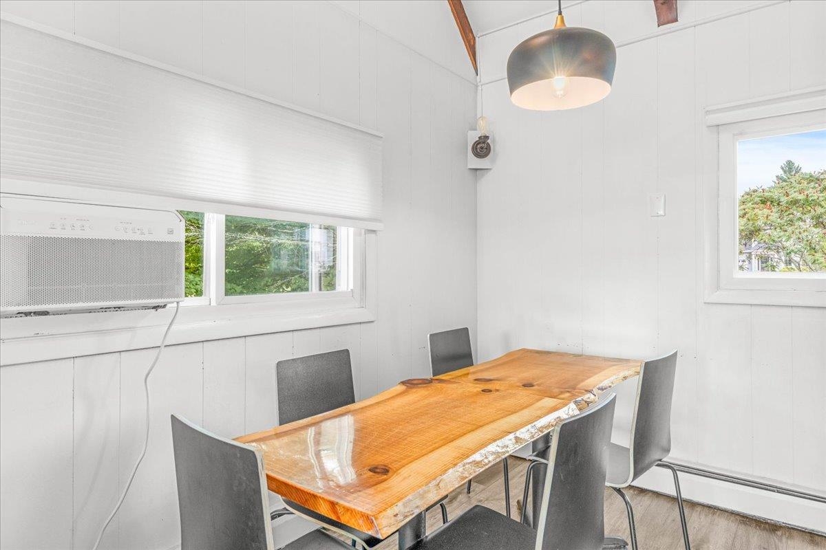 26 Strom Farm Lane