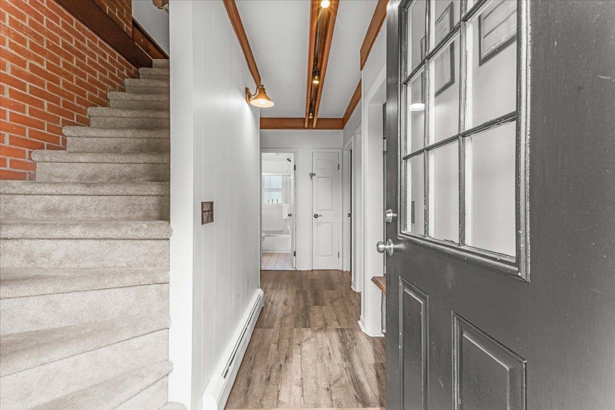 26 Strom Farm Lane