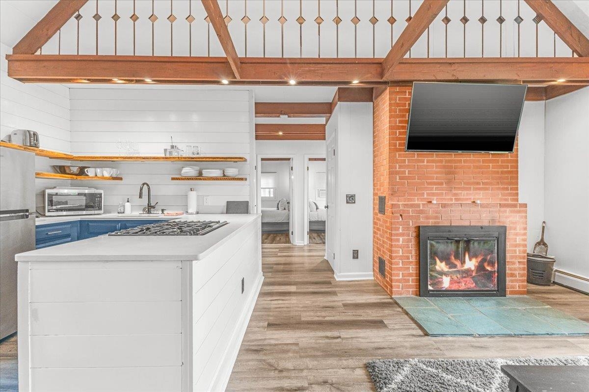 26 Strom Farm Lane