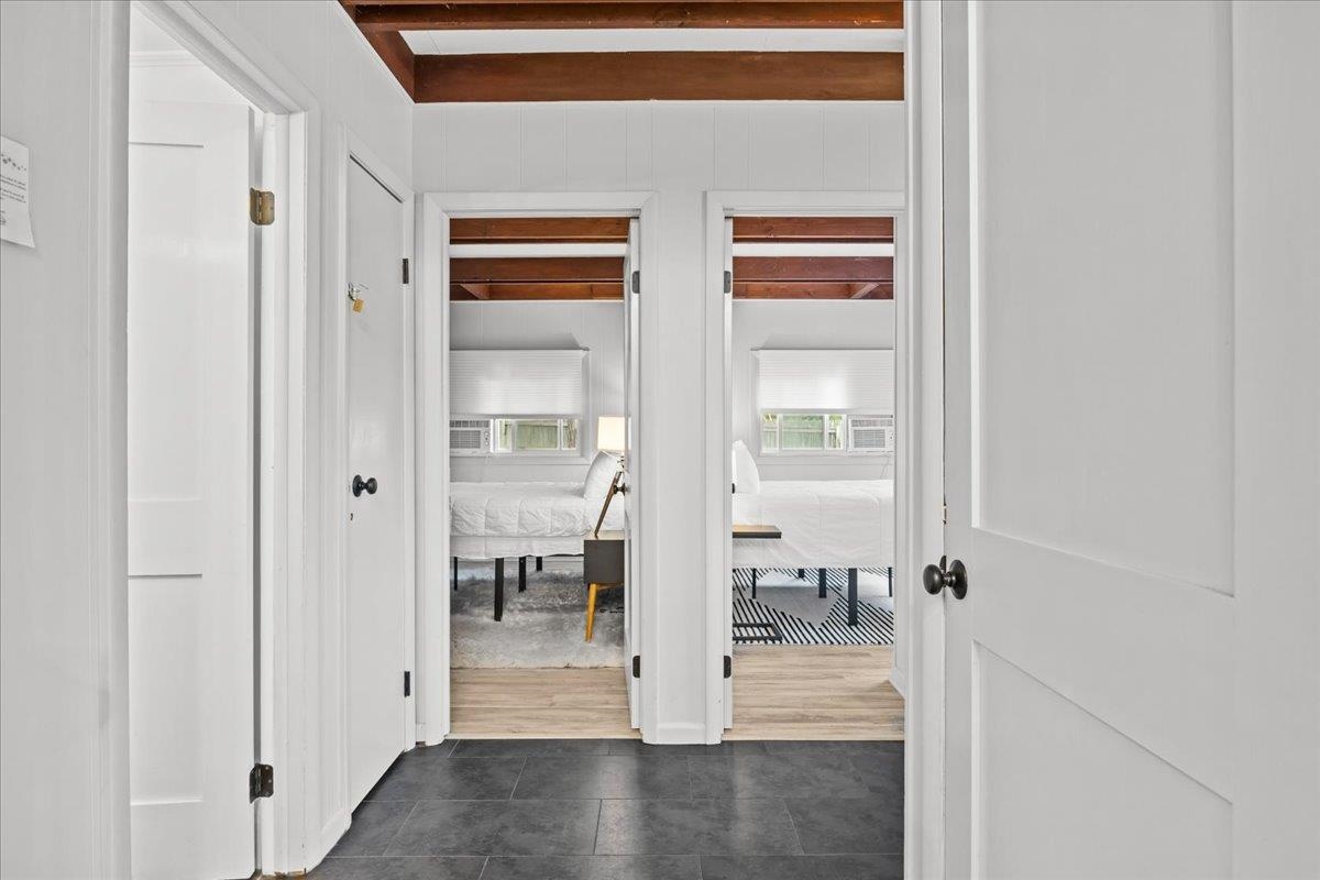 14 Strom Farm Lane