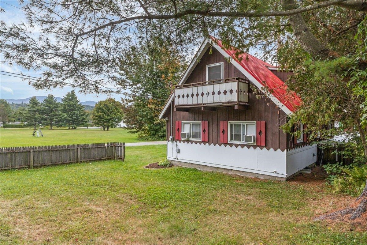 14 Strom Farm Lane