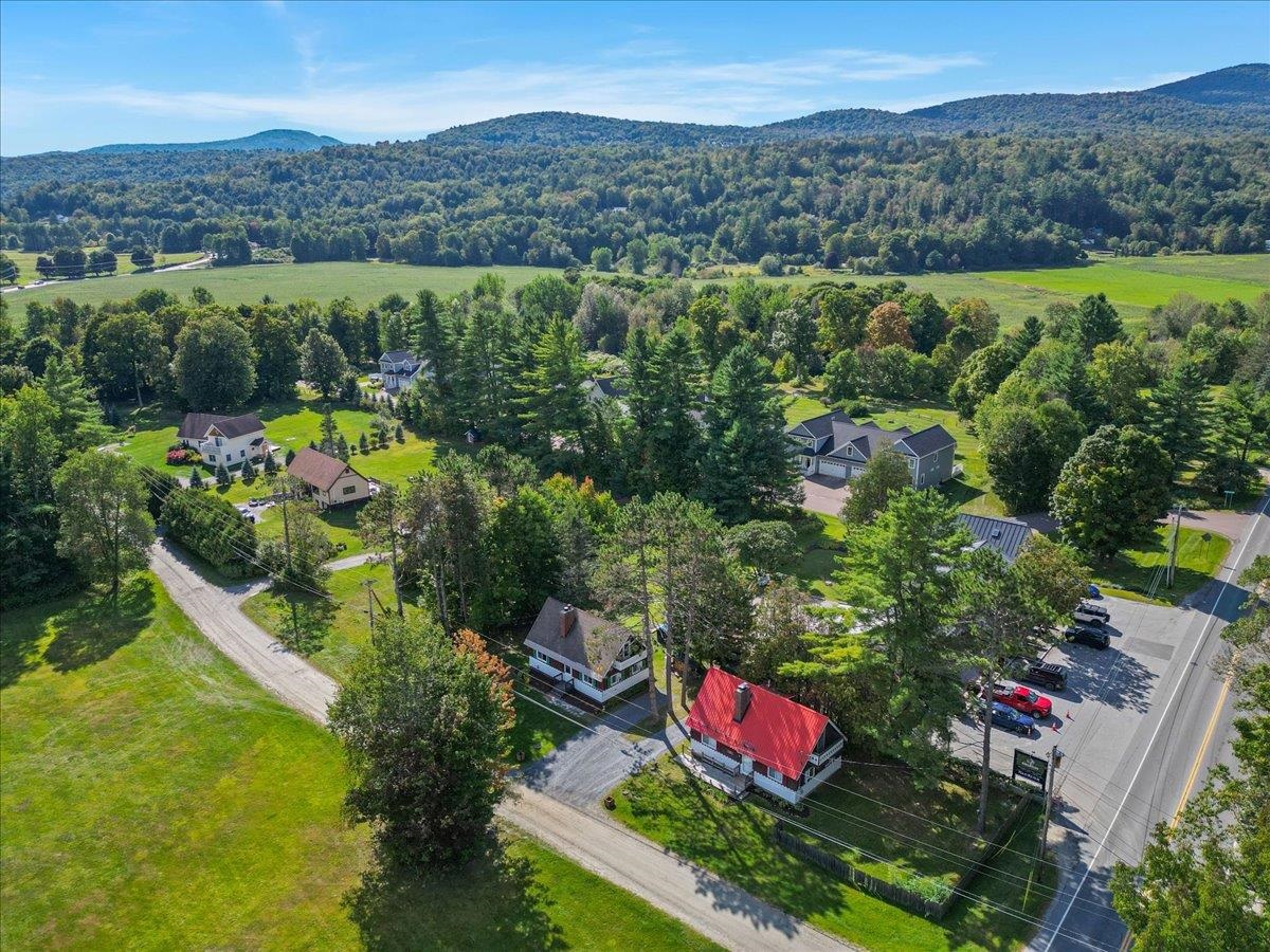 14 Strom Farm Lane